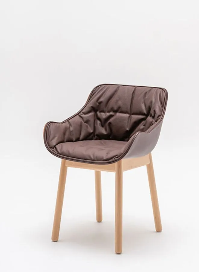 Baltic Soft Duo Chair with Wooden Base (Customizable)