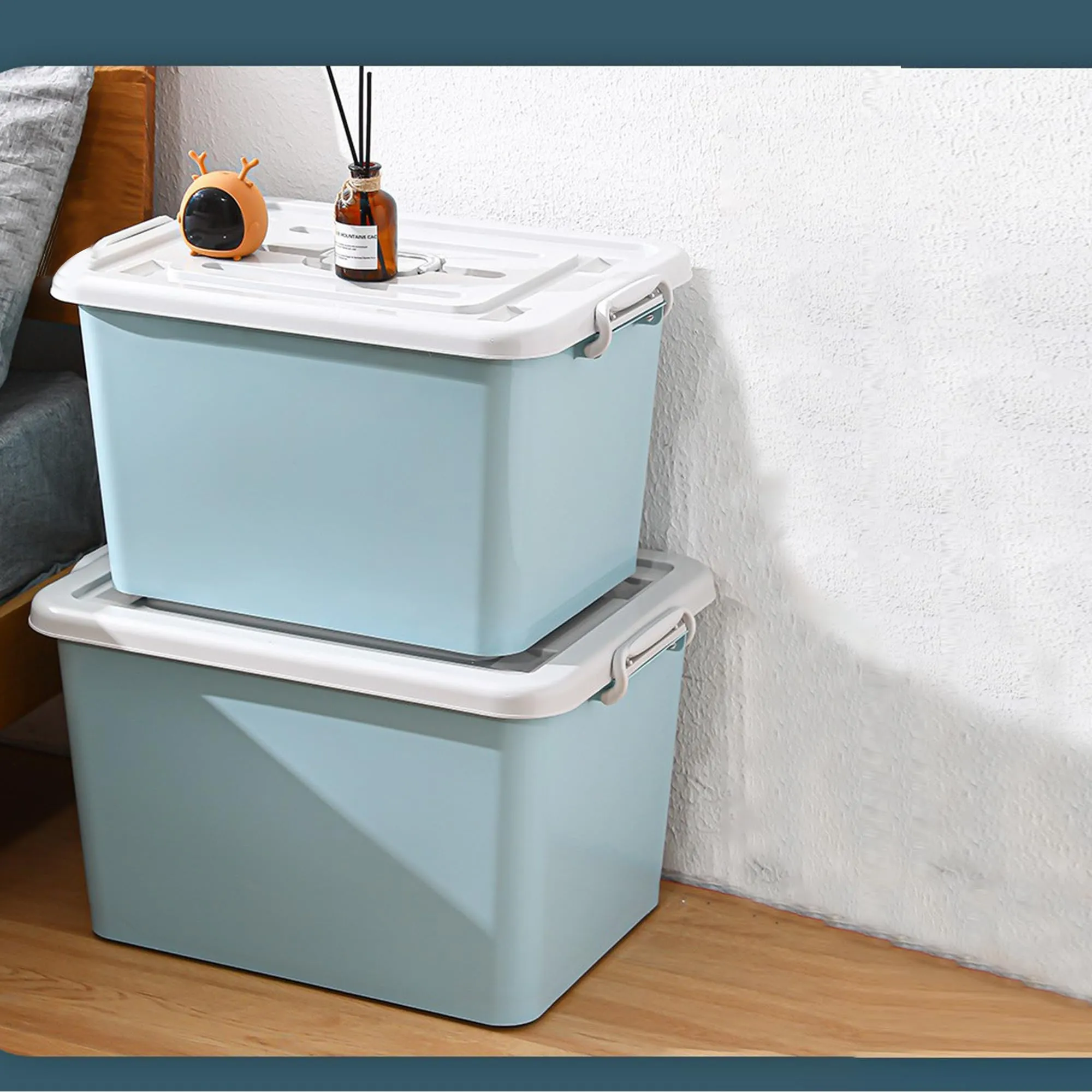 Kuber Industries Pack of 4 Rectangular Storage Box | Storage Box with Lid and Double Side Handles | Stackable Storage Box with Wheel | YN6258 | Blue